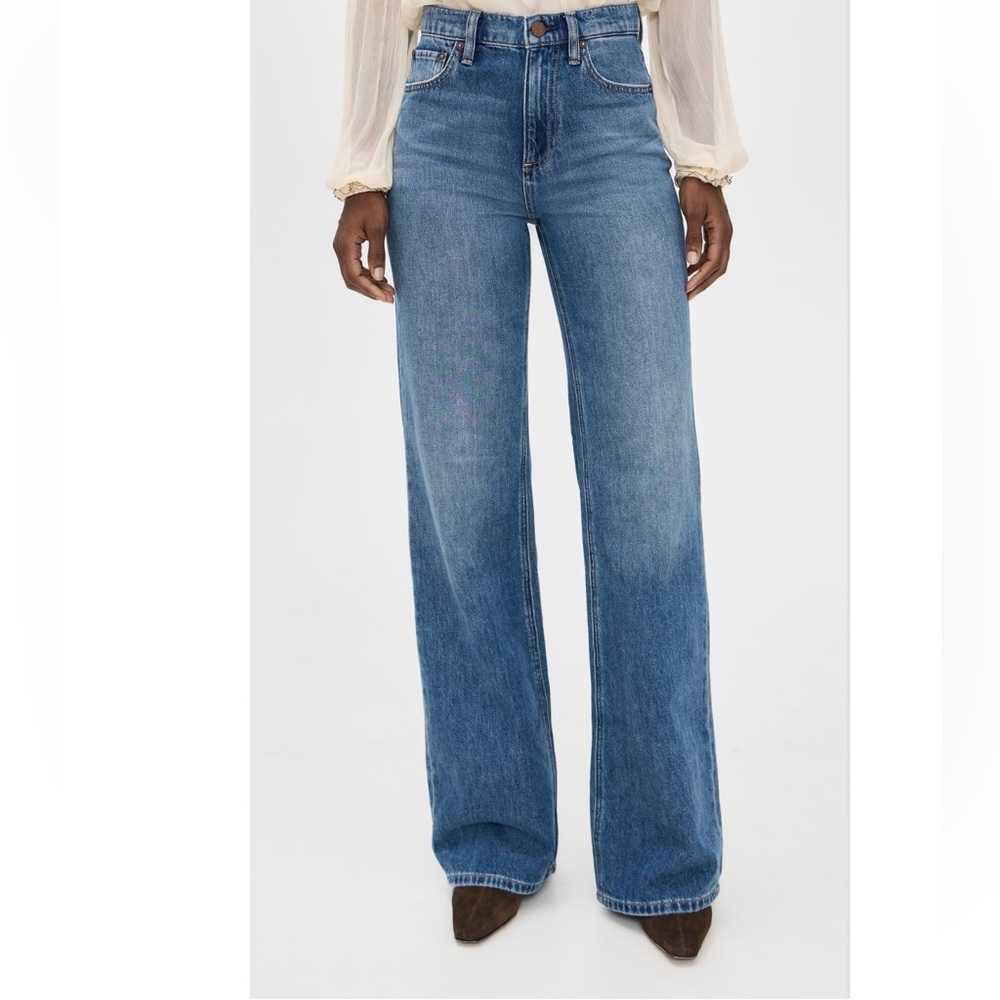 Alice + Olivia Chic Jeans